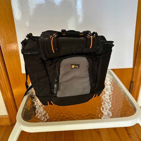 Case Logic - Camera Shoulder Bag